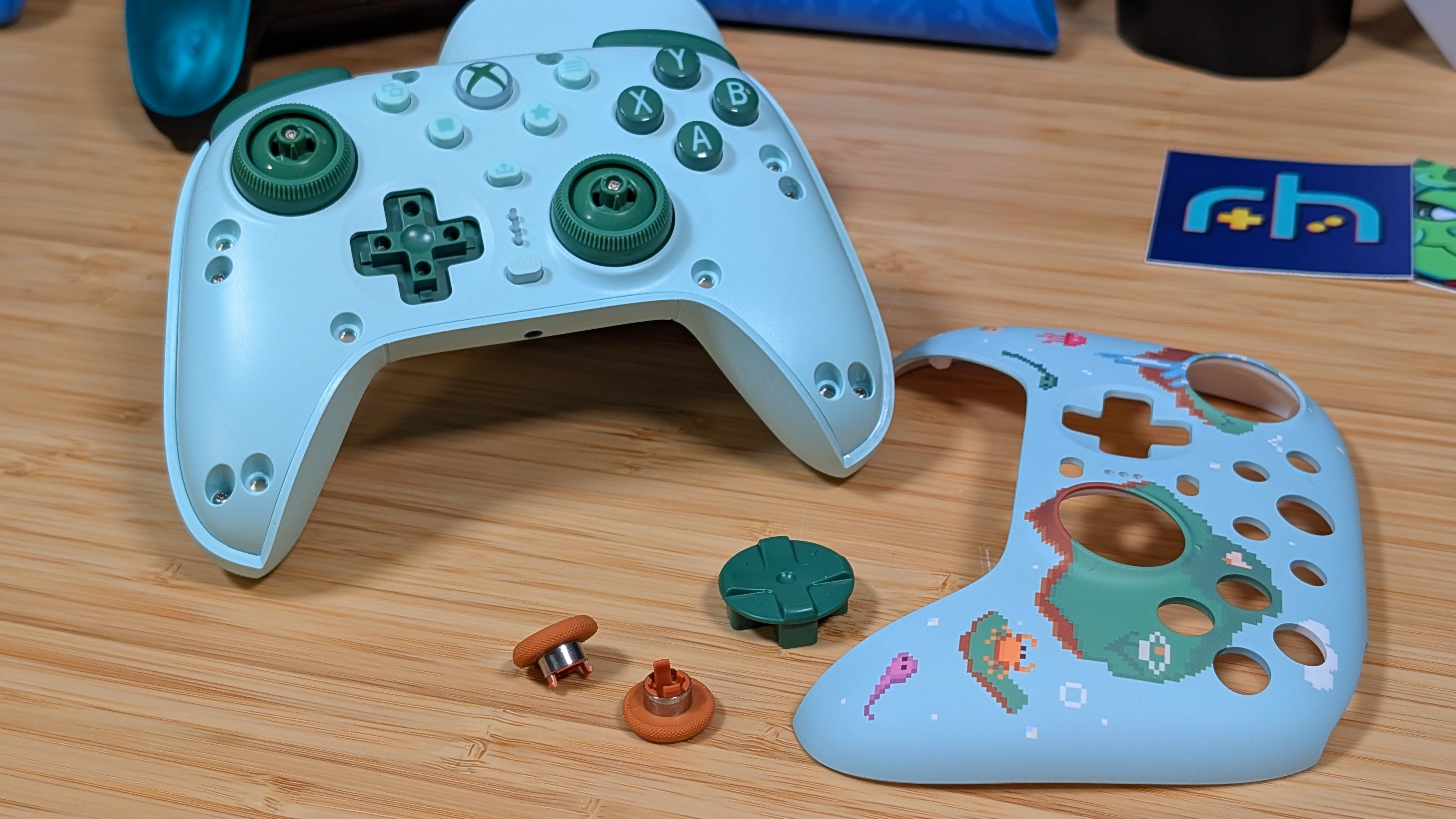 8BitDo Ultimate 3E: Tay Cầm Xbox Modular Theo Lối Chơi