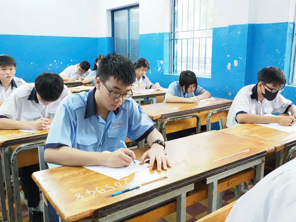 TP.HCM tính mở rộng xét tuyển lớp 10 ở ba nhóm trường