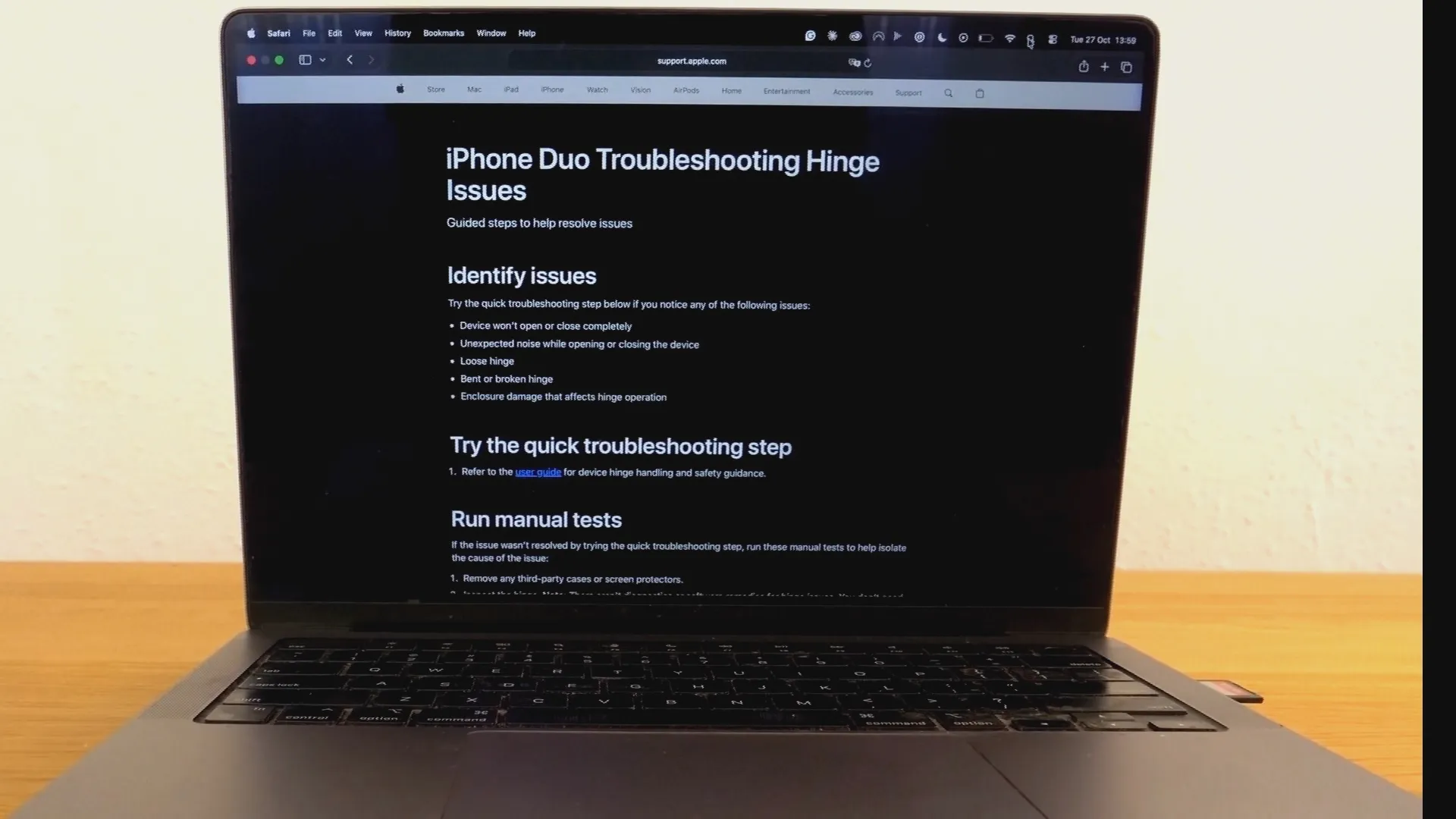 iPhone Duo nứt màn hình: Đổi máy chưa khép lại tranh cãi độ bền