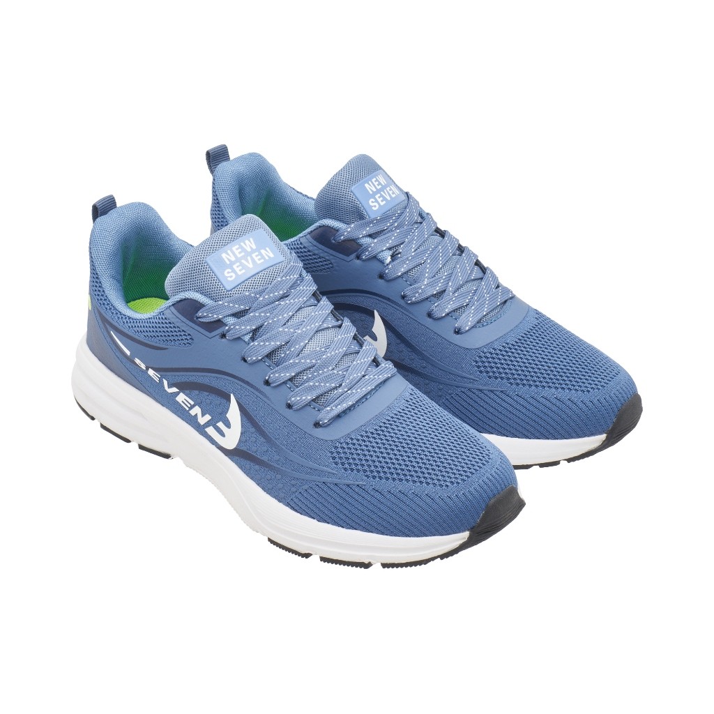 64% Off Lightweight Men’s Runners