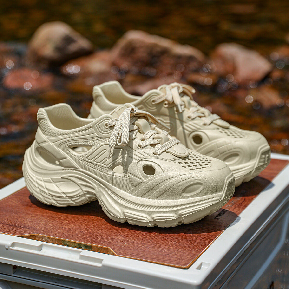 26% Price Drop Umay Water Shoes