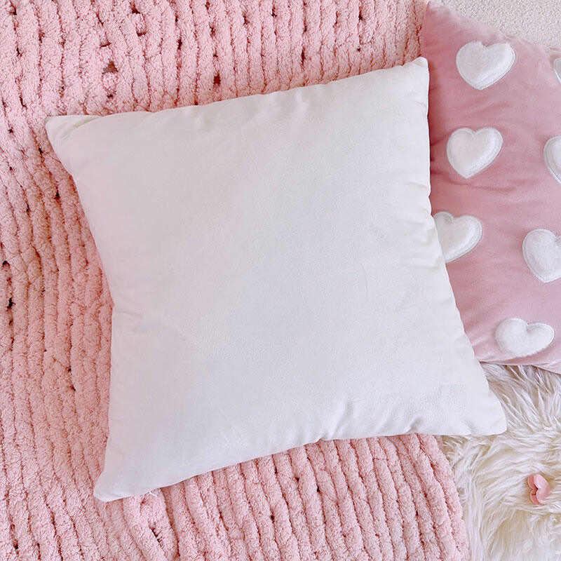 31.5% Drop: Rose Heart Plush Pillow