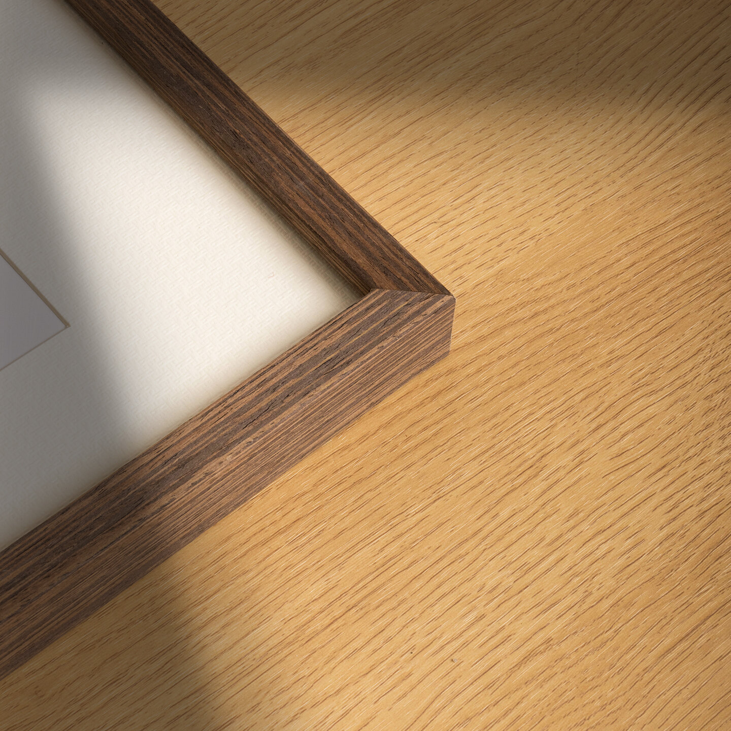 10.5% Drop: Wooden A2–A5 Frame