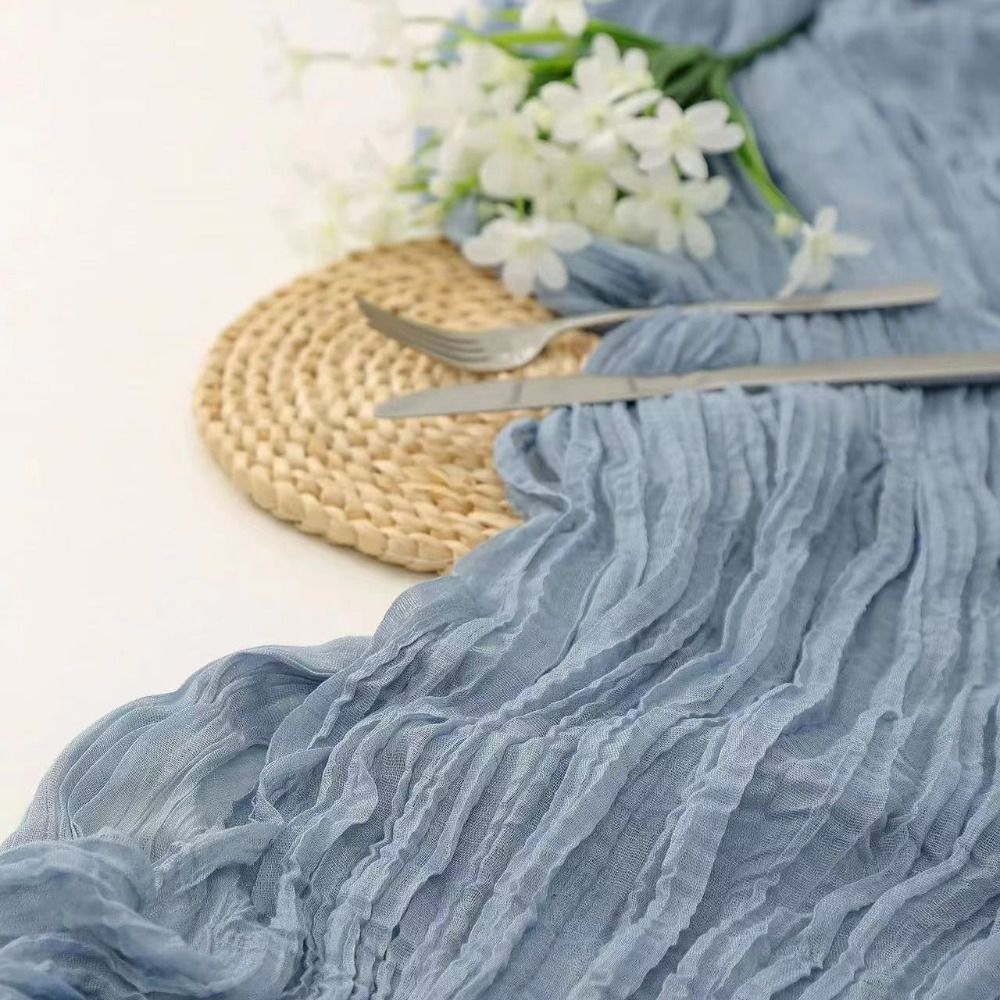 40% Drop on ELFINM Table Runner