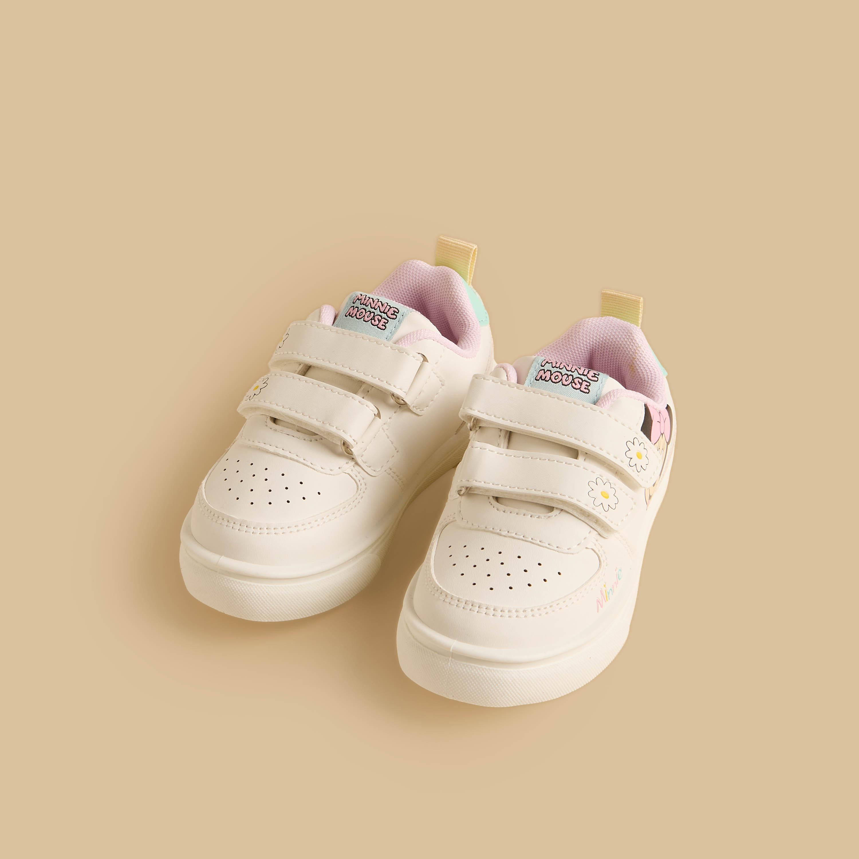 25% drop Max Minnie shoes