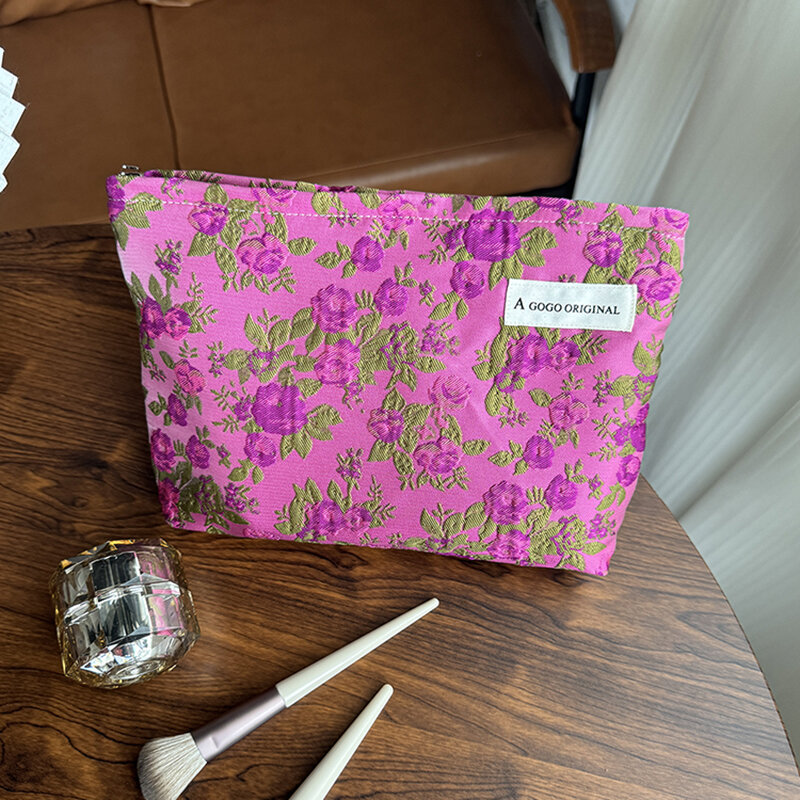 11.3% Drop: Large Portable Makeup Bag