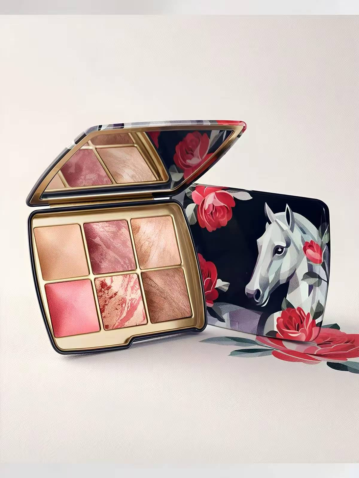 Price Drop 5%: Hourglass Face Palette