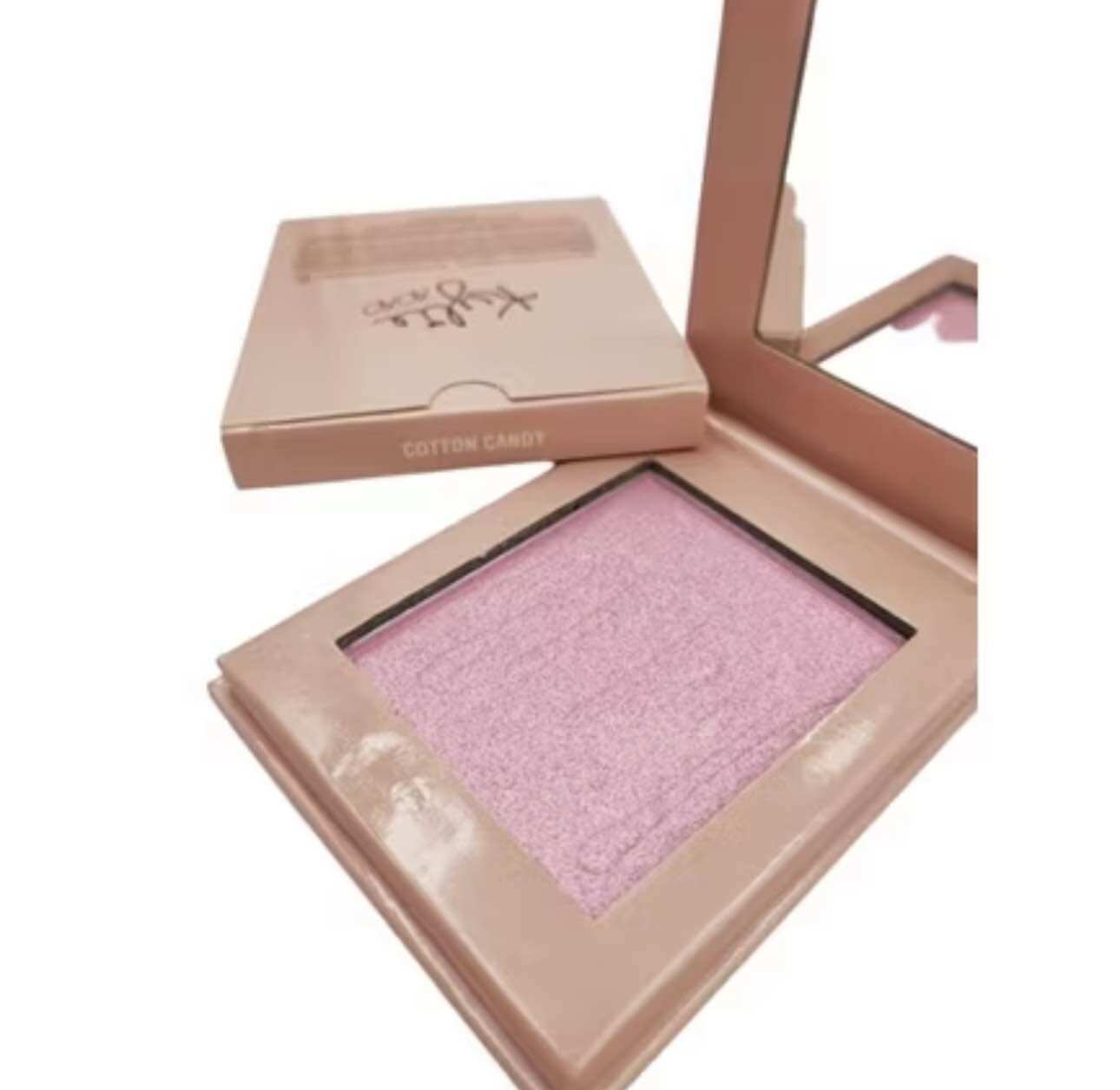 Kylie Cosmetics Make up shimmer Highlighter illuminator contouring pigmented Blush Palette with five shades in pink packaging.