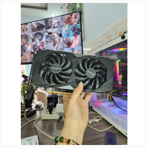 GIGABYTE RX 5500 XT - 8G Video Card | Shopee Malaysia
