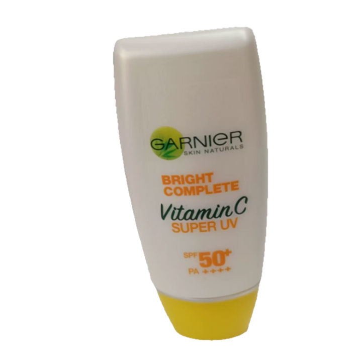 【On Sale】Vitamin C Sunscreen Ambre Solaire Daily UV Fluid SPF50+ Corrects & Prevents Dark Spots