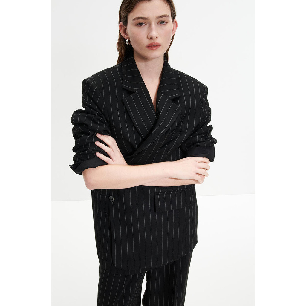H&M - Oversized twill blazer (Women) | Shopee Malaysia