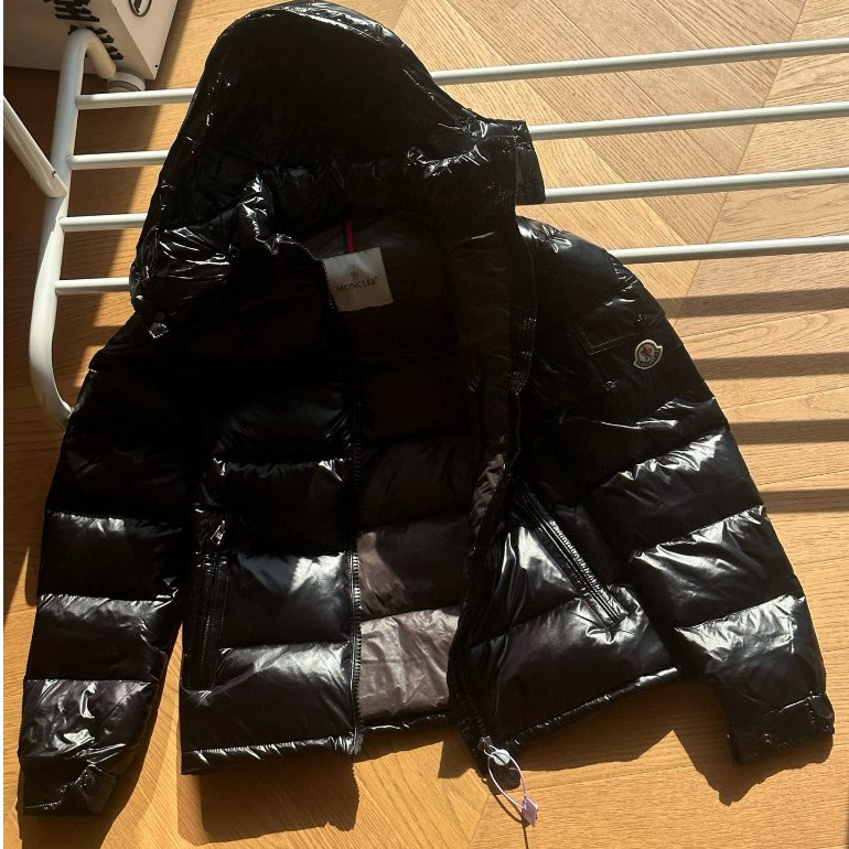 Moncler Hooded Maya Puffer Jacket, PLV Waterproof Glossy Moncler Puffer Jacket | Shopee Malaysia