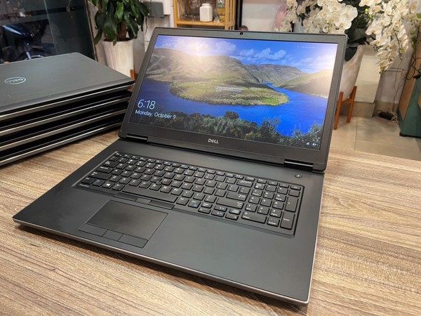 DELL PRECISION 7730 CORE I7 8850H RAM 32GB SSD 512GB 17.3INCH FHD VGA P4200 8GB